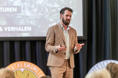 Organisatie antropoloog Walter Faaij